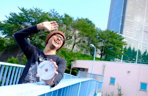ナレーター藤本隆行